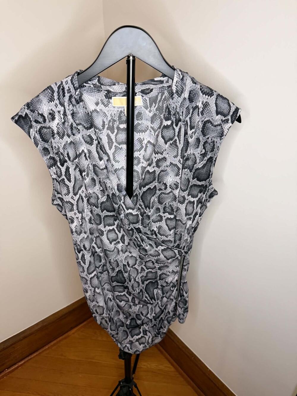 Michael Kors Women’s M Gray Snakeskin Print Faux Wrap Draped Top
